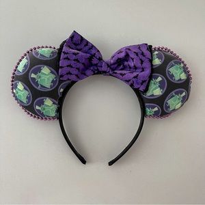 Custom Disneyland Haunted Mansion Hat Box Ghost Mickey Ears